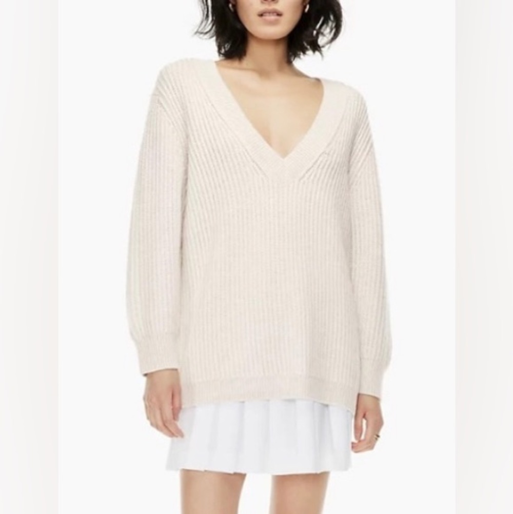 Aritzia Babaton Roger Sweater in Heather Grey